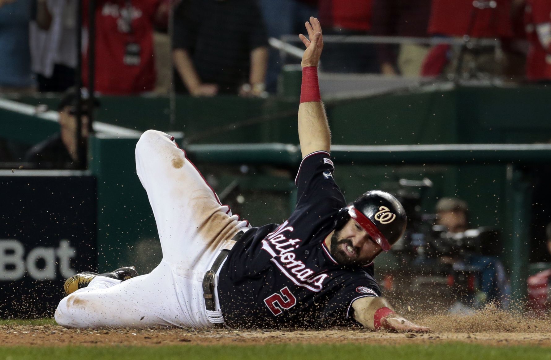 National League Championship Series moves to Washington for Game 3 against the Cardinals